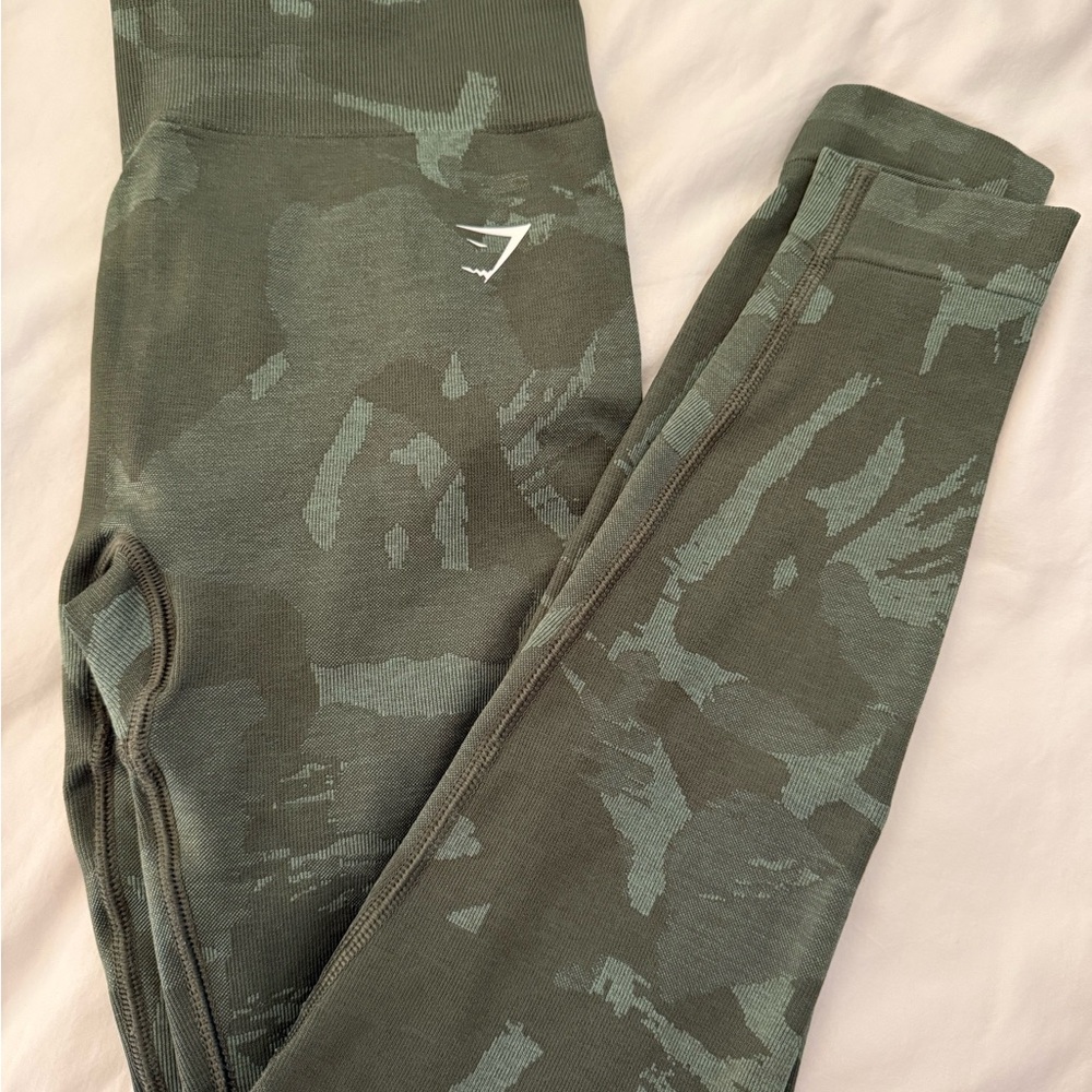 Women’s Gymshark Camo Leggings